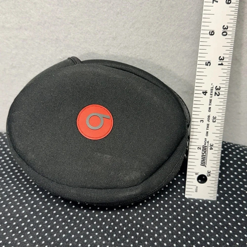 Beats by Dre Black Hard Shell Travel‎ Carrying Case Zip Organizer Pouch